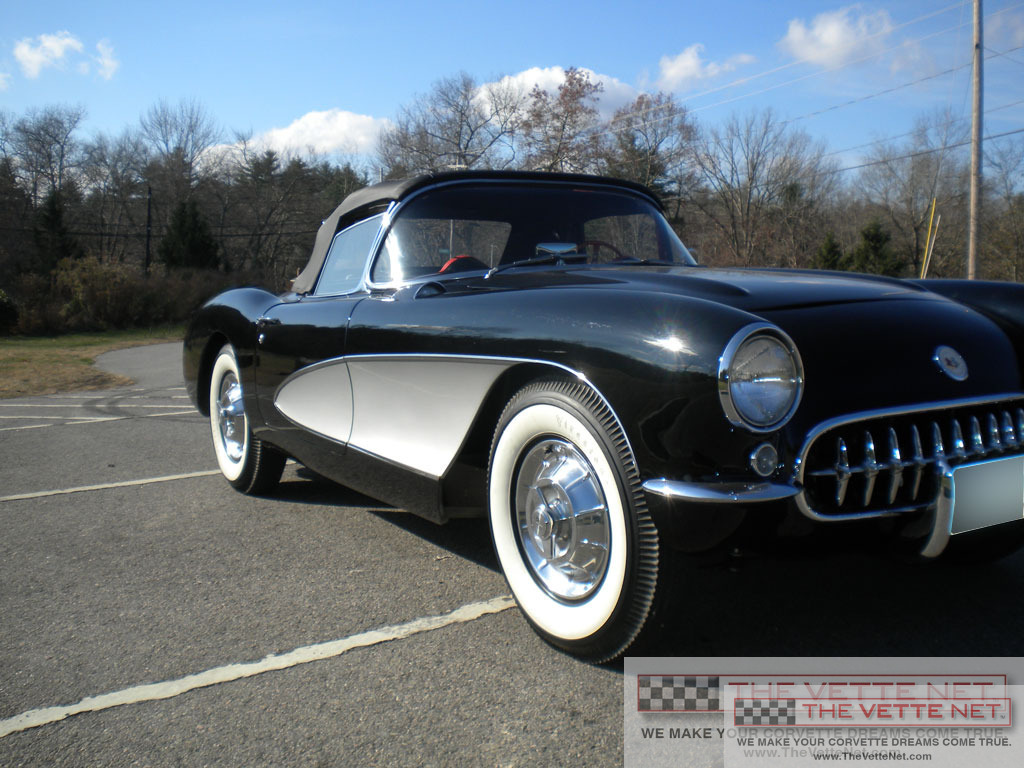 1956 Corvette Convertible Onyx Black/Polo White