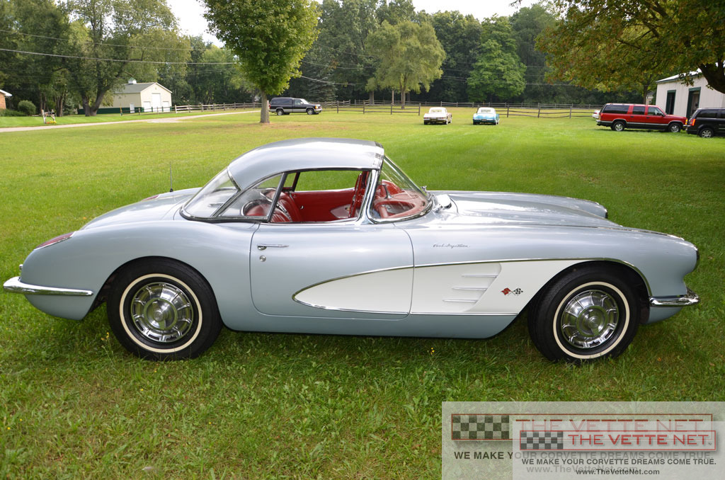 1960 Corvette Convertible Silver with white coves