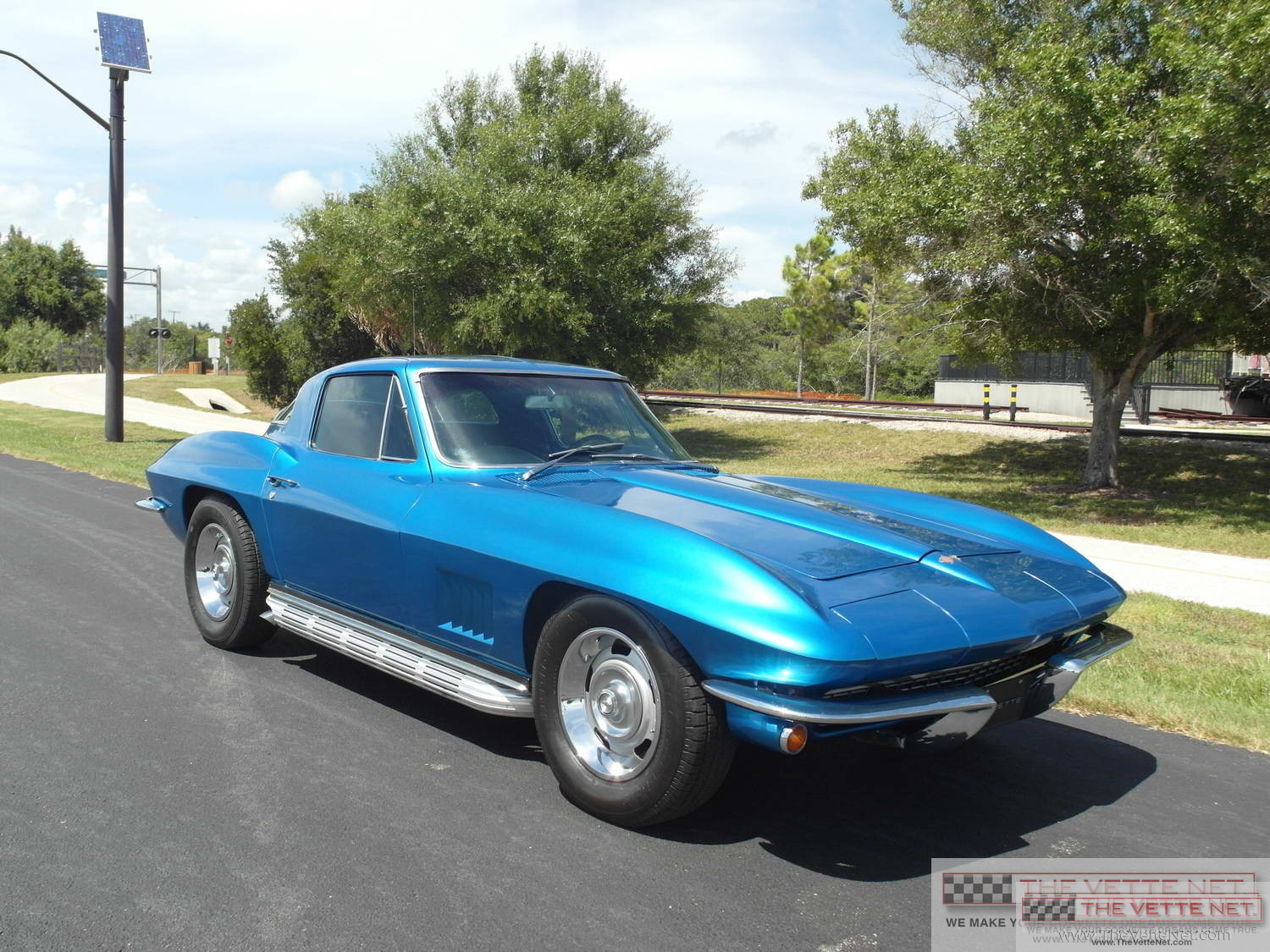 1967 Corvette Coupe Marina Blue