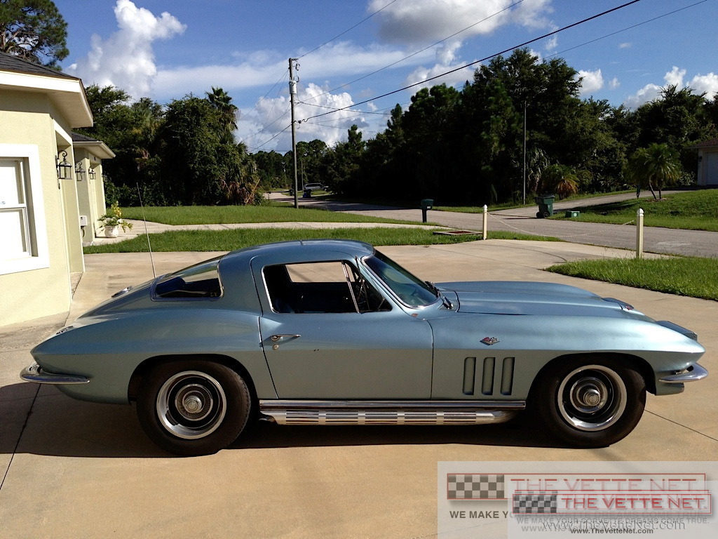 1966 Corvette Coupe Trophy Blue
