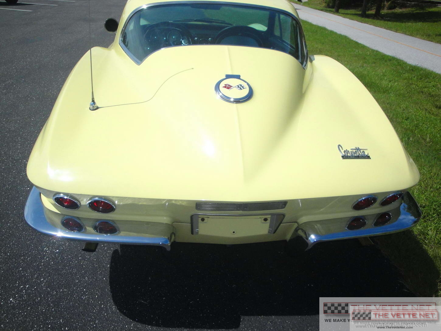 1967 Corvette Coupe Sunfire Yellow