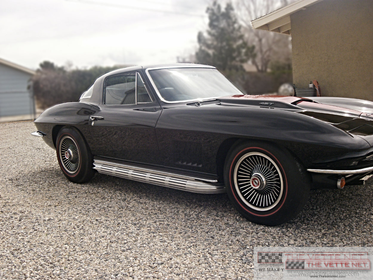 1967 Corvette Coupe Black with Red Stinger Color change