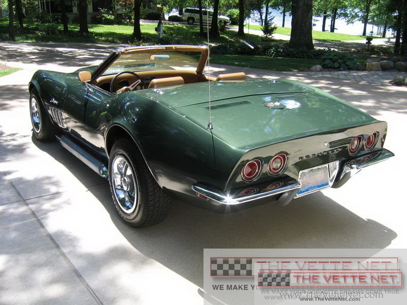 1969 Corvette Convertible Fathom Green aka British Racing Green