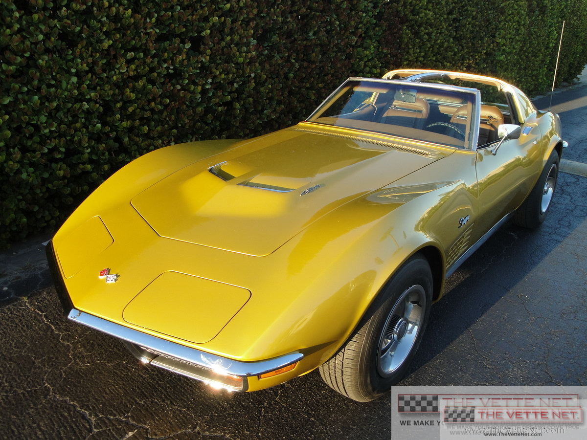 1972 Corvette T-Top WarBonnet Yellow