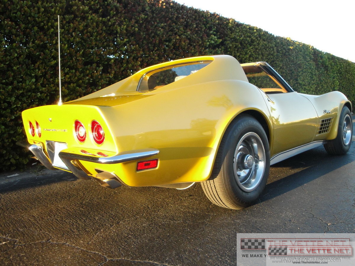 1972 Corvette T-Top WarBonnet Yellow