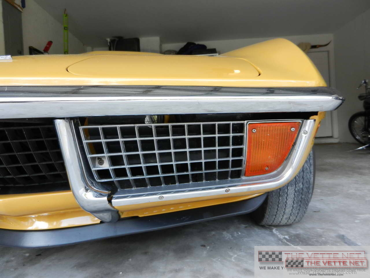 1972 Corvette T-Top Warbonnet Yellow