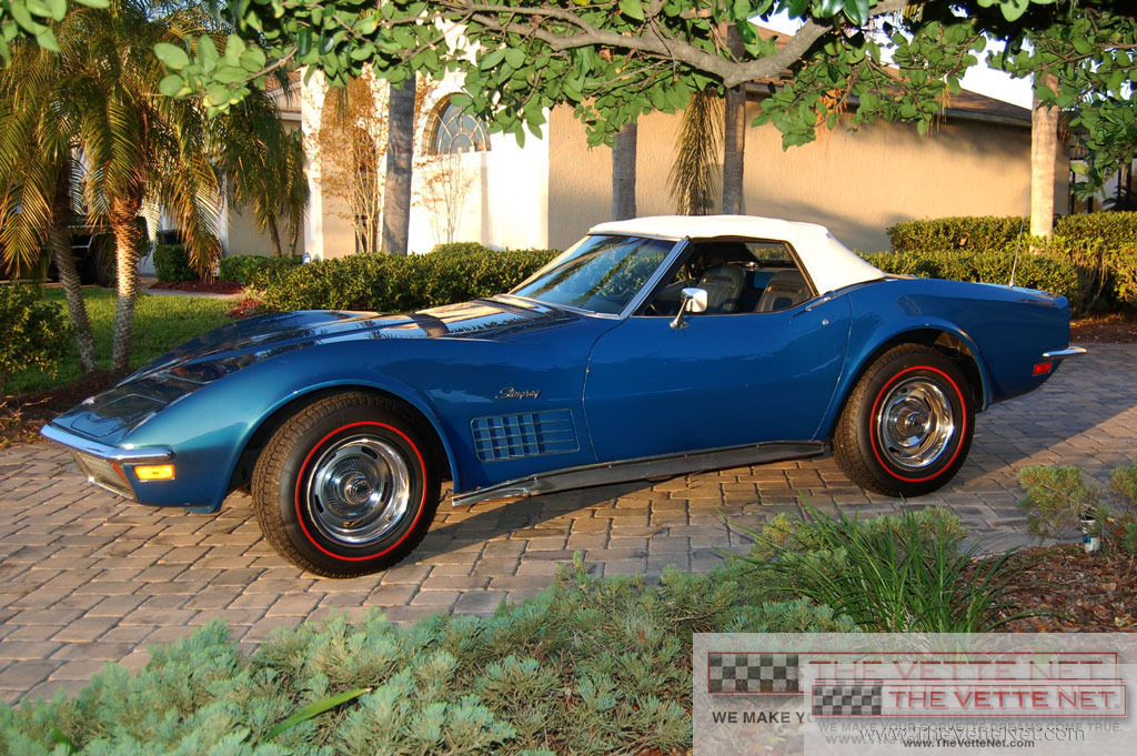 1972 Corvette Convertible Targa Blue