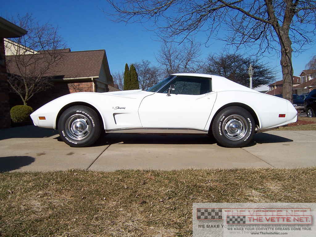 1976 Corvette T-Top Classic White