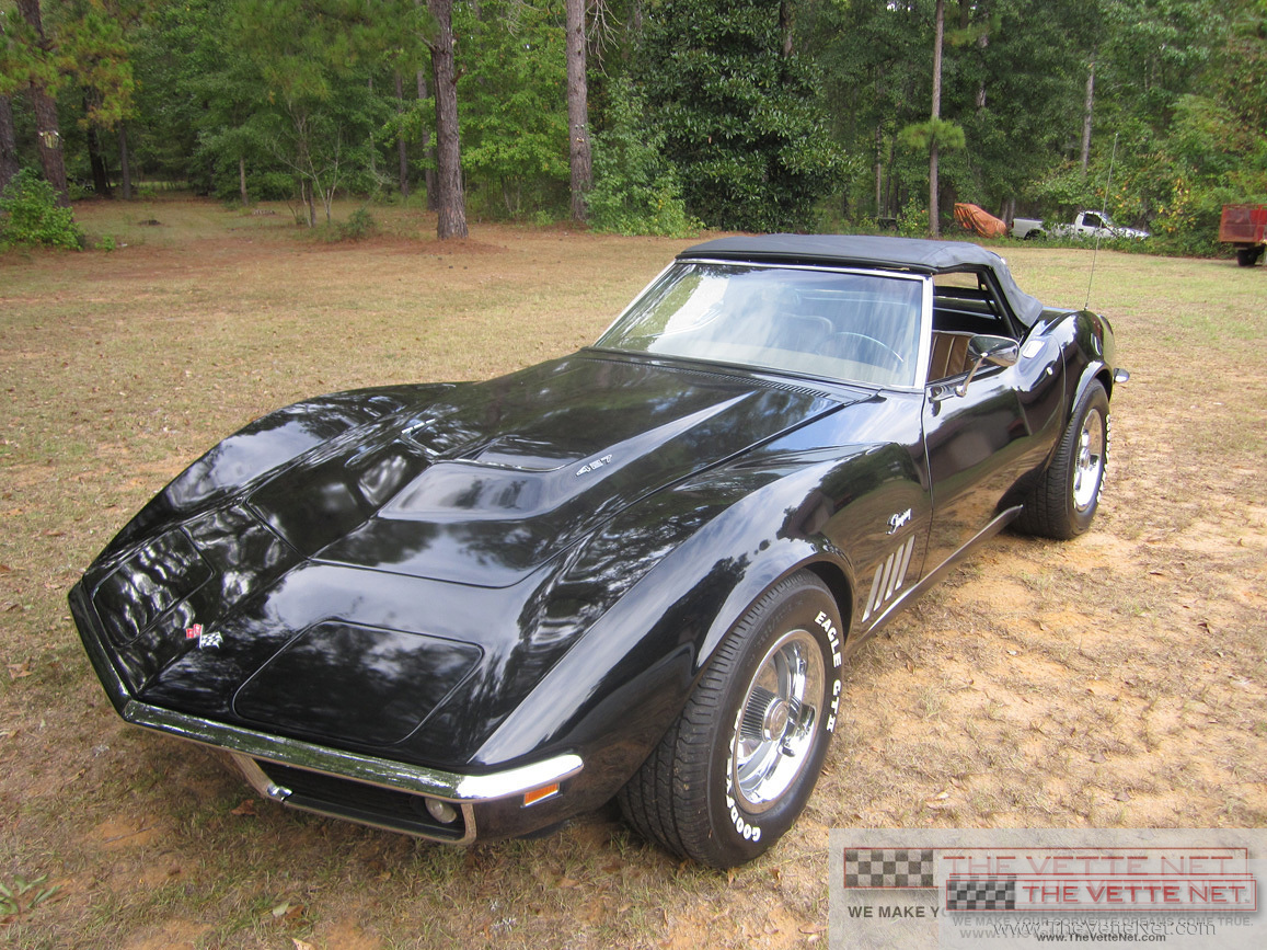 1969 Corvette Convertible Tuxedo Black