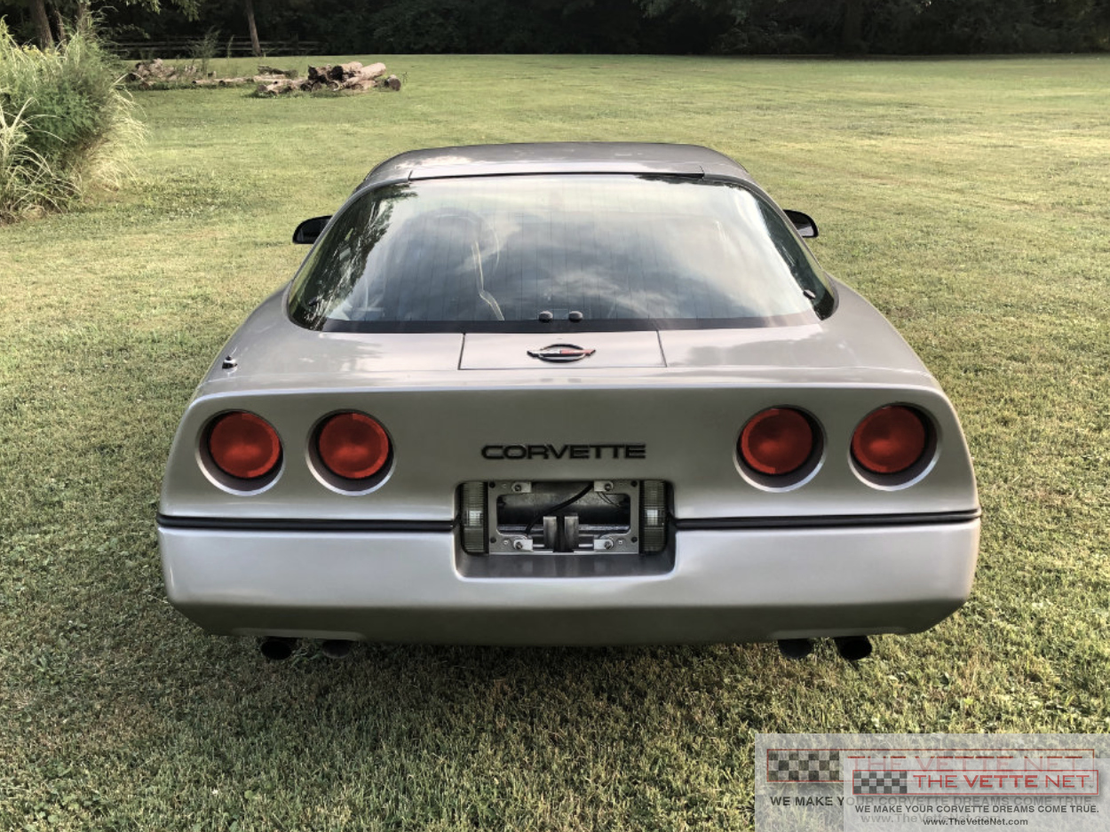 1985 Corvette Coupe Medium Gray Metallic