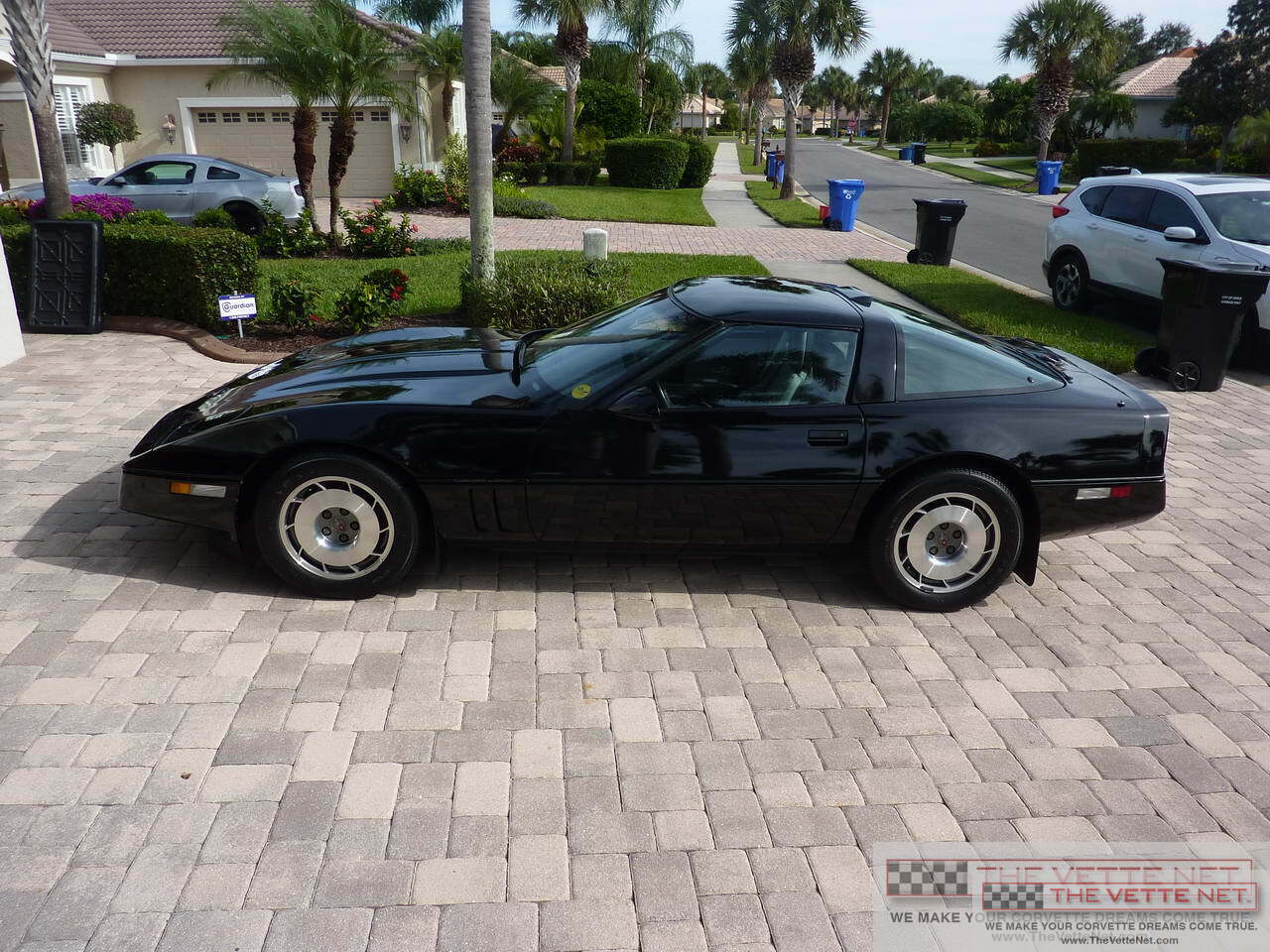 1987 Corvette Hardtop Black