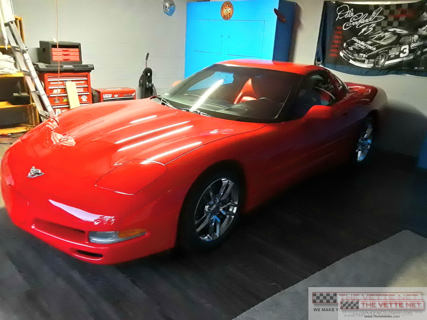 2003 Corvette Coupe Red
