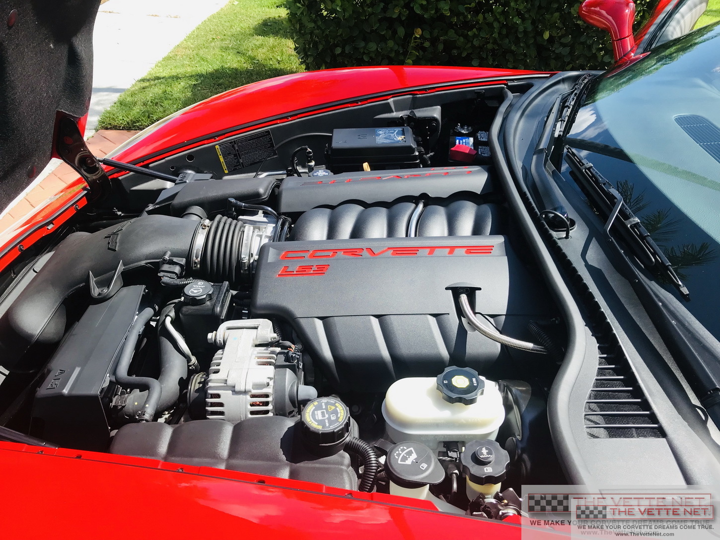 2009 Corvette Coupe Red
