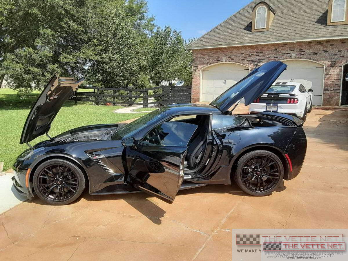 2019 Corvette Hardtop Black
