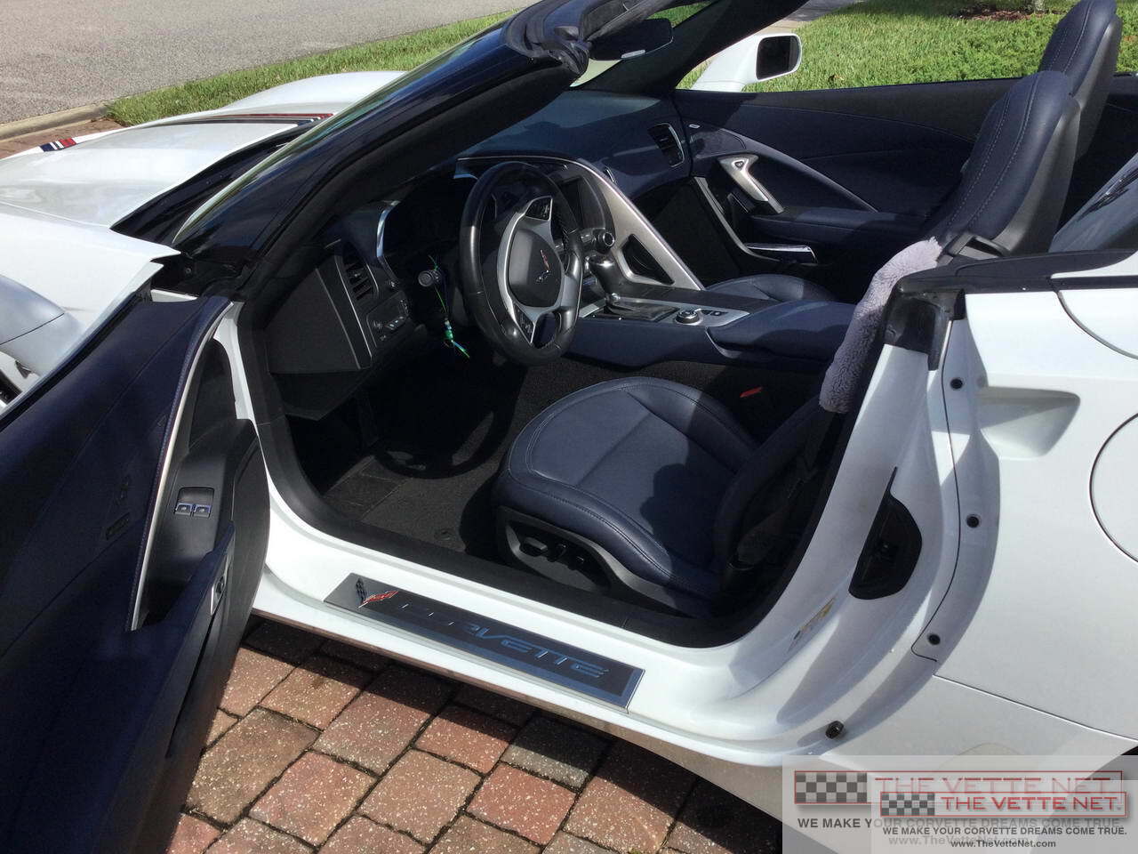 2016 Corvette Convertible Artic White